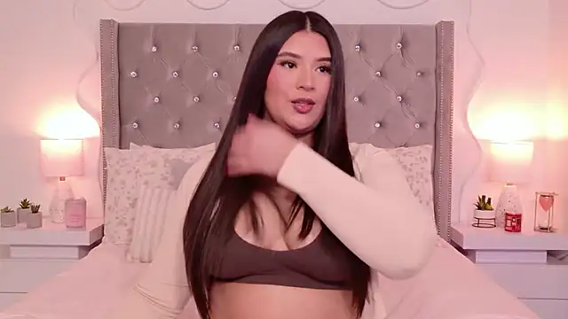 JuliaSUMMERS2022 online show from 01/17/26, 12:59