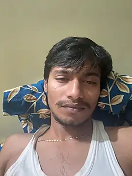 Snapshot of hairydude49 chatting on 07/04/26, 06:47 hairydude49 online show from 07/04/26, 06:47