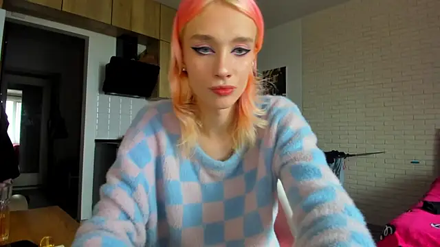  Alice Kitty online show from 06/18/26, 08:58