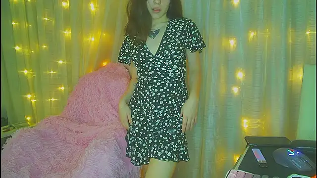 Snapshot of Aurora_workerr chatting on 01/15/26, 11:26 Aurora workerr online show from 01/15/26, 11:26