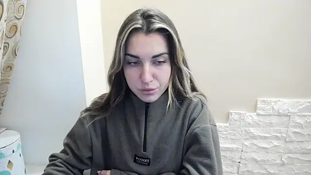 Summmmersky online show from 12/18/25, 02:34