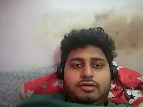 Snapshot of RyanHoran69@xh chatting on 03/06/26, 10:34 RyanHoran69xh online show from 03/06/26, 10:34