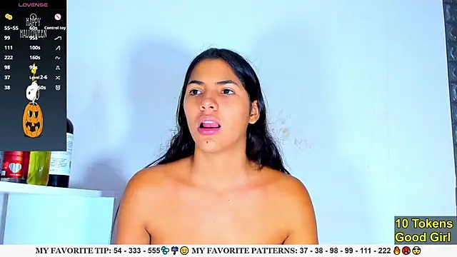 AriannaLewiis online show from 10/30/25, 06:41