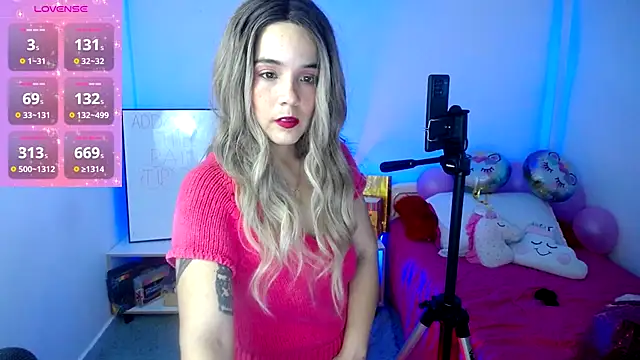 Snapshot of Nathy_Rock chatting on 10/07/25, 10:40 Nathy Rock online show from 10/07/25, 10:40