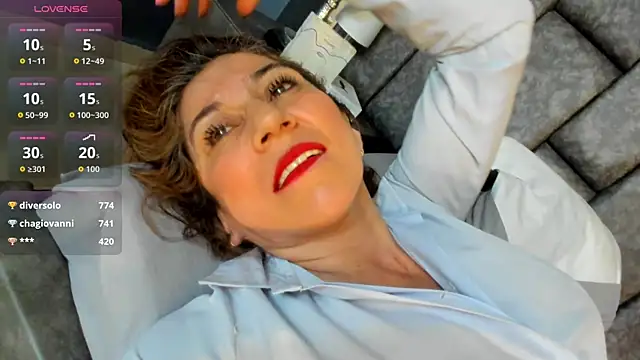 Matureyulyet online show from 10/23/25, 09:19