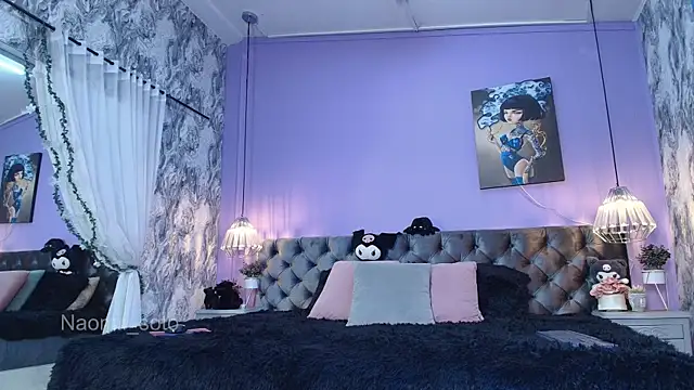 Snapshot of Naomii_Soto chatting on 09/17/25, 03:24 Naomii Soto online show from 09/17/25, 03:24