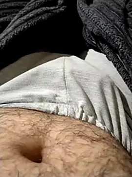 milf hunter 35 online show from 04/23/26, 10:12