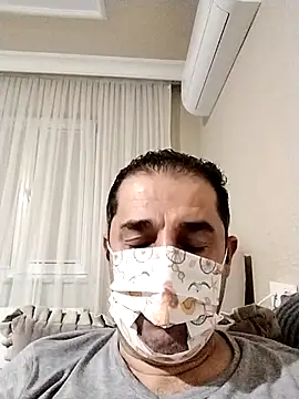 milf hunter 35 online show from 05/01/26, 12:37