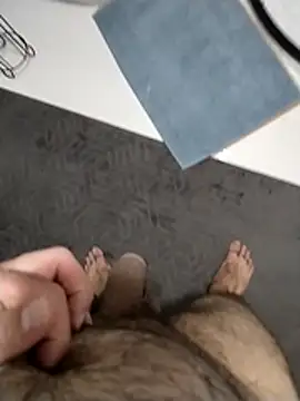 milf hunter 35 online show from 05/10/26, 04:28
