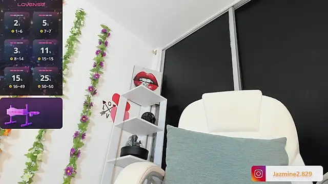 UrNewFantasy online show from 01/23/25, 10:44