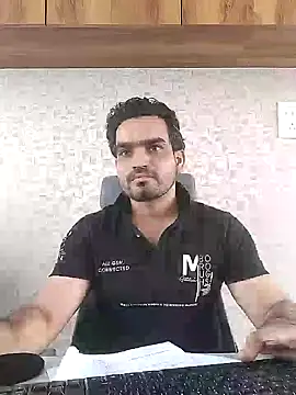 Snapshot of indianguy89 chatting on 01/19/25, 06:31 indianguy89 online show from 01/19/25, 06:31