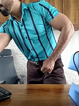 Snapshot of indianguy89 chatting on 02/18/26, 07:15 indianguy89 online show from 02/18/26, 07:15