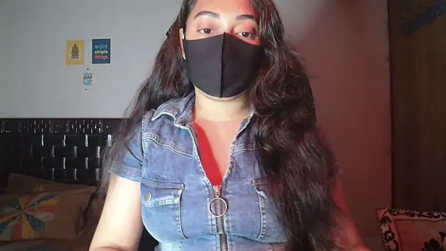 Most-Beautiful-Queen online show from 10/31/25, 06:09