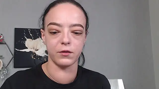 IzabelllNoir online show from 12/21/25, 09:16