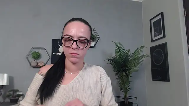 IzabelllNoir online show from 03/04/26, 09:59