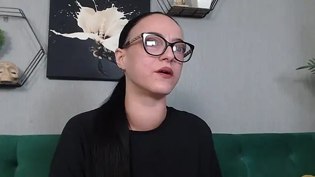 IzabelllNoir online show from 03/11/26, 10:54