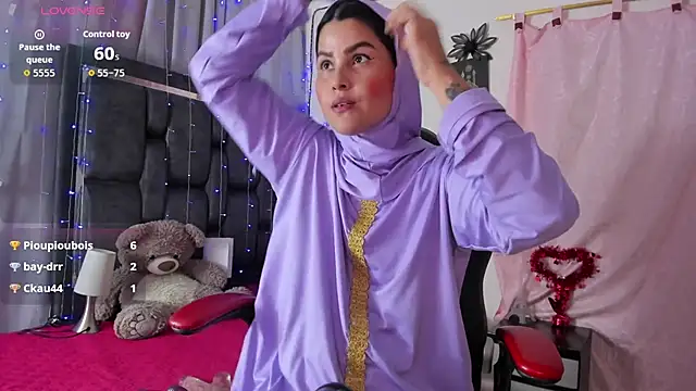 AishaAmin  online show from 09/13/25, 03:06