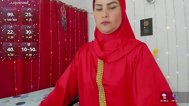 AishaAmin  online show from 12/17/25, 12:11