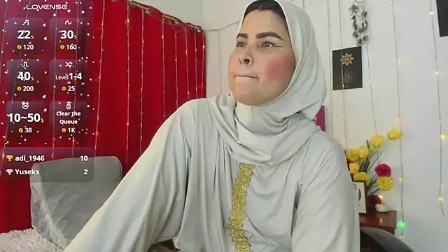 AishaAmin  online show from 05/11/26, 04:04