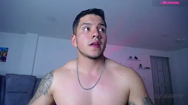 Snapshot of Marc__Waatson chatting on 05/01/26, 10:25 Marc Waatson online show from 05/01/26, 10:25