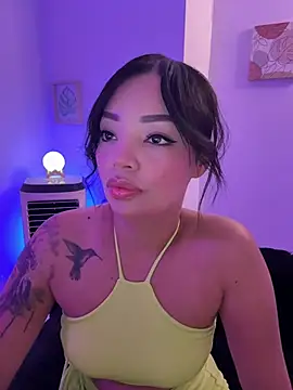 Snapshot of Sara_LipsX chatting on 02/08/26, 01:31 Sara LipsX online show from 02/08/26, 01:31