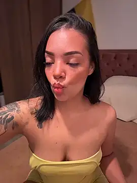 Sara LipsX online show from 06/28/26, 12:38