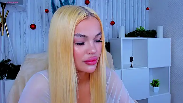 Snapshot of Angel_Sapphire_ chatting on 01/26/25, 09:19 Angel Sapphire online show from 01/26/25, 09:19