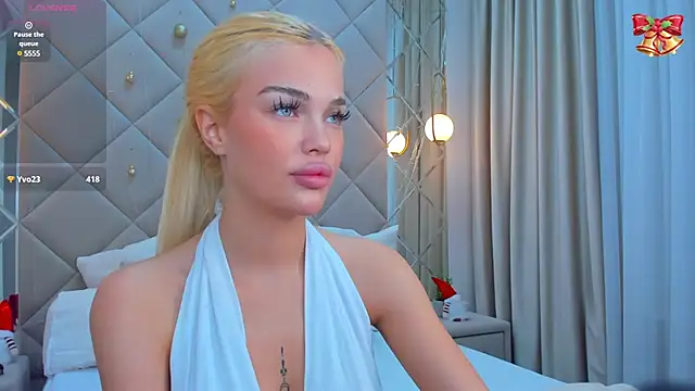 Snapshot of Angel_Sapphire_ chatting on 01/30/25, 12:16 Angel Sapphire online show from 01/30/25, 12:16