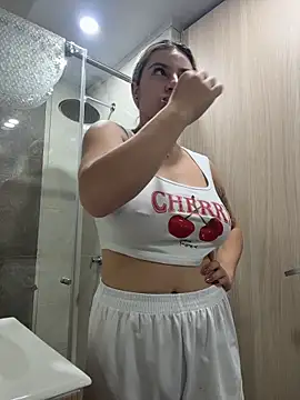 AtheneaRossi online show from 03/12/26, 11:16