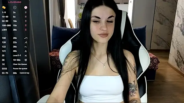 Mary   Moore online show from 11/08/25, 07:52