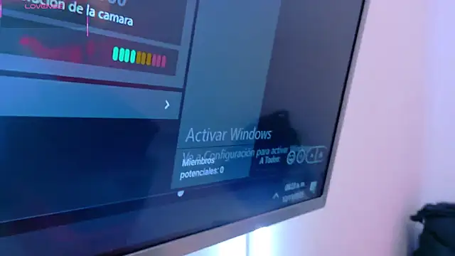 AdelinaVans online show from 11/12/25, 11:21