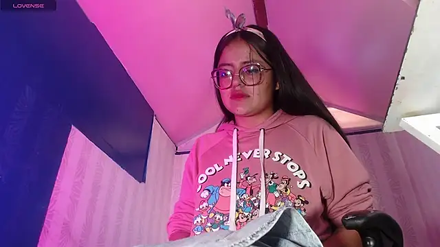 Snapshot of vitoria23_ chatting on 04/22/26, 01:56 vitoria23 online show from 04/22/26, 01:56