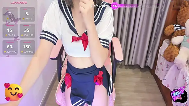 Yuka Chan online show from 10/28/25, 12:14