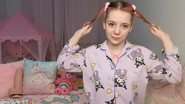 Snapshot of PrincessLittleKiki chatting on 04/25/26, 07:11 PrincessLittleKiki online show from 04/25/26, 07:11