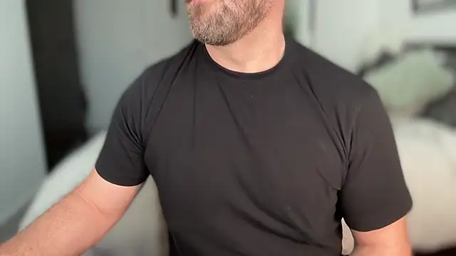 Snapshot of Mr_Beef chatting on 02/08/26, 03:59 Mr Beef online show from 02/08/26, 03:59