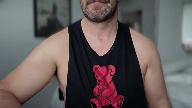 Snapshot of Mr_Beef chatting on 02/20/26, 01:44 Mr Beef online show from 02/20/26, 01:44