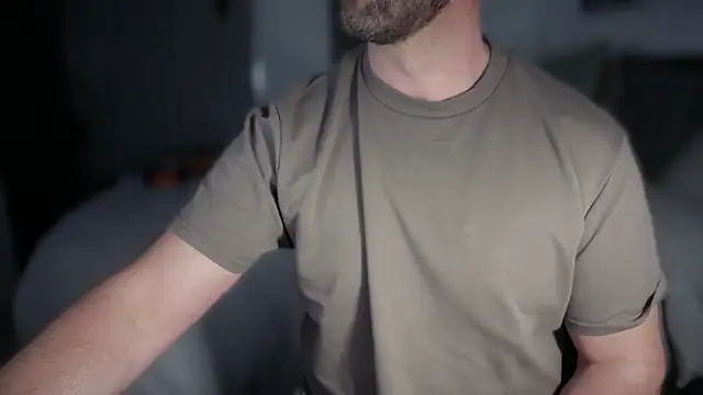 Snapshot of Mr_Beef chatting on 03/14/26, 06:24 Mr Beef online show from 03/14/26, 06:24