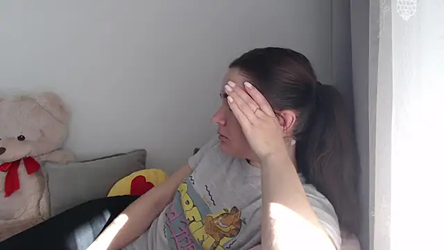  JustmeHere  online show from 12/16/25, 10:31