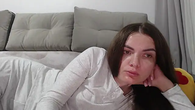  JustmeHere  online show from 06/05/26, 07:08
