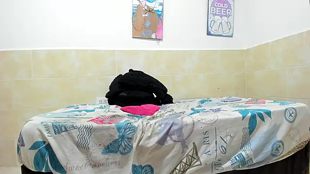 Brenda Smith69 online show from 02/09/25, 07:52