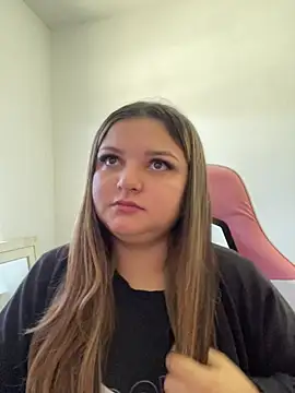 SweetPaige  online show from 05/04/26, 02:02