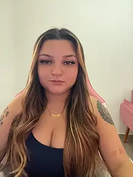 SweetPaige  online show from 05/13/26, 06:16