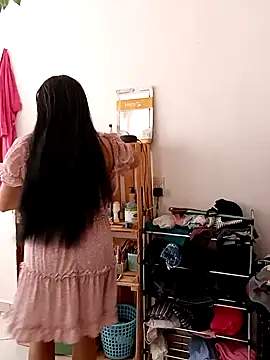 Snapshot of Celestte22 chatting on 12/27/24, 05:48 Celestte22 online show from 12/27/24, 05:48