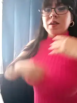 Snapshot of Celestte22 chatting on 12/31/24, 09:17 Celestte22 online show from 12/31/24, 09:17