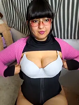 Derry Cooper online show from 11/07/25, 01:16