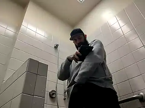 Snapshot of AceSpinning_DJ chatting on 02/02/25, 09:34 AceSpinning DJ online show from 02/02/25, 09:34