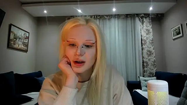 sashakiss99 online show from 12/19/25, 07:32