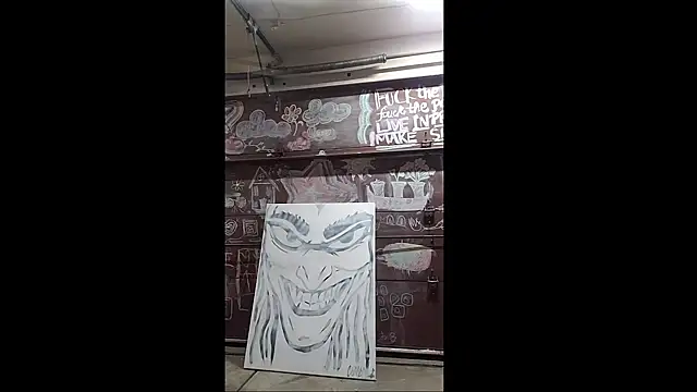 Snapshot of Cloud_Master9 chatting on 09/16/25, 08:26 Cloud Master9 online show from 09/16/25, 08:26