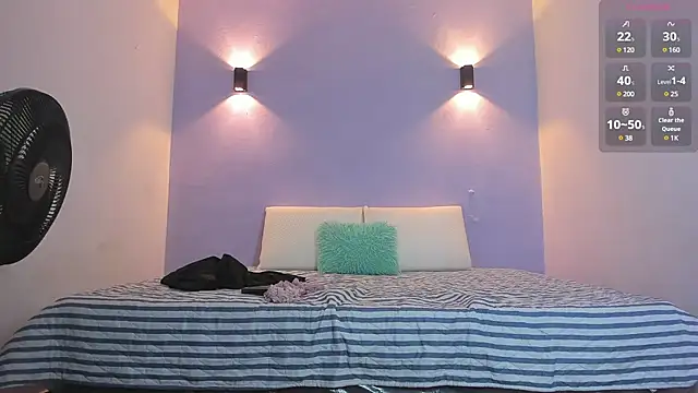 Sofia Clauss  online show from 12/28/24, 04:51