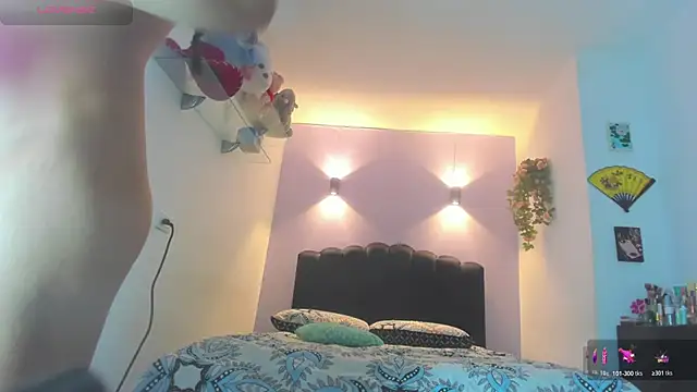 Sofia Clauss  online show from 06/02/26, 04:36